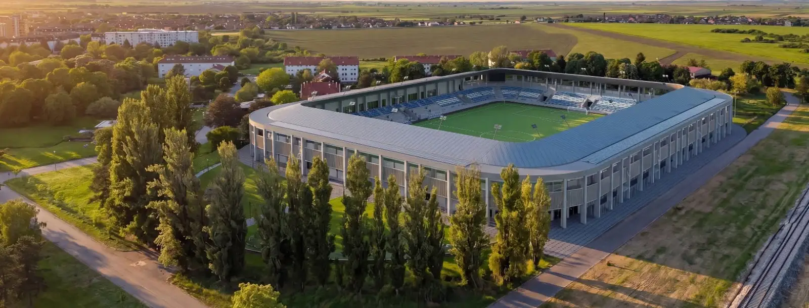 Grad Županja donirao 5.000 eura za izgradnju stadiona 12 hrvatskih redarstvenika u Vukovaru