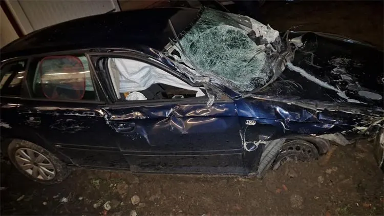 Vlak naletio na automobil  koji se nije zaustavio ispred prijelaza